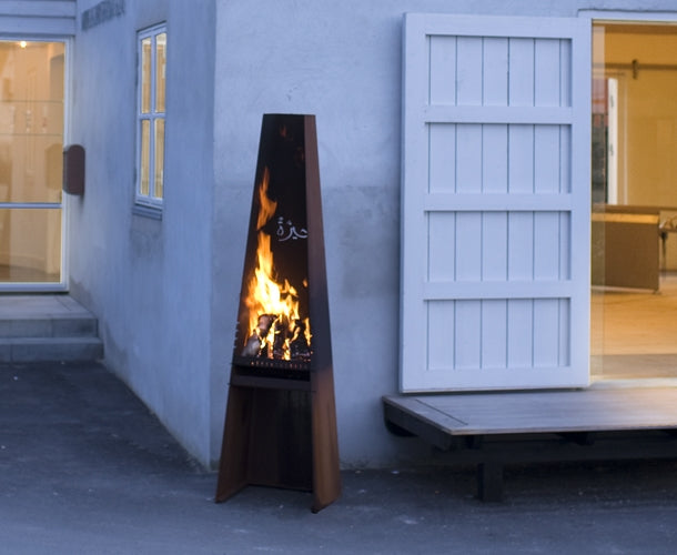Gizeh Outdoor Fireplace
